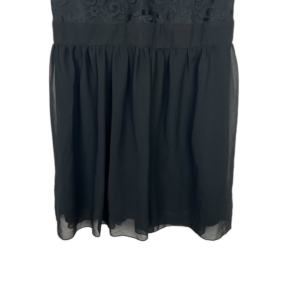 Black Deep V Neck Lace Mini Dress Large - Picture 4 of 8